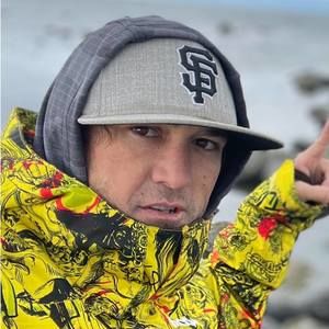 Meet your Posher, Cameron